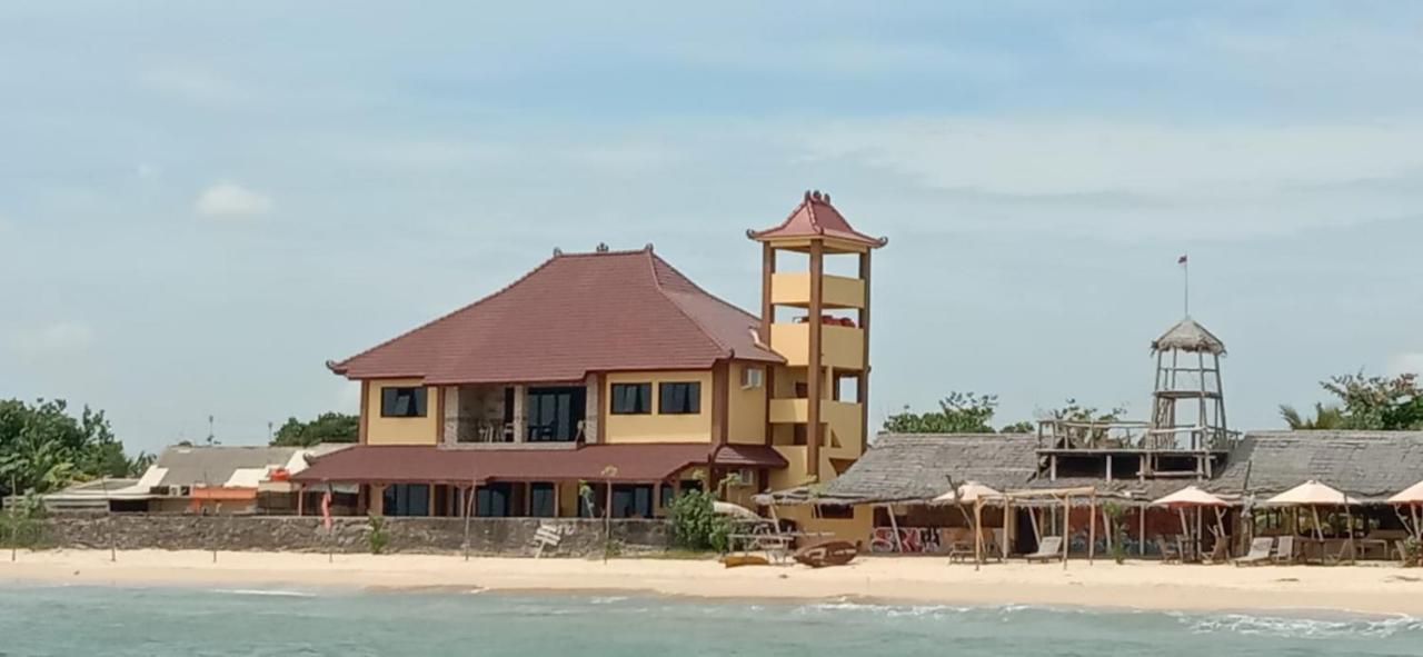 Omah Laut Bondo Jepara - By The Beach, Direct View Of The Sea, Great Base For Water Sports Margokerto Exterior photo